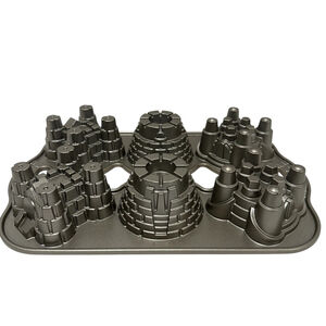 Nordic Ware Castle Cakelette Cake Pan Mini Cakes Princess Party Birthday EUC USA